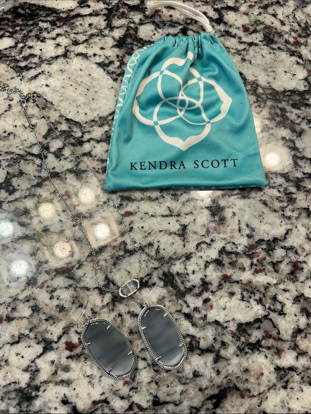 Kendra Scott Silver Gray Elisa-Style Drop Earrings with Matching Necklace